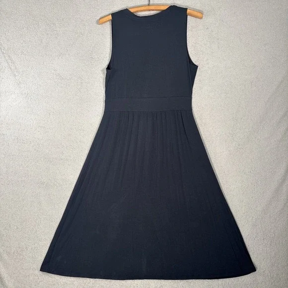 LL Bean Dress Womens Size S REG Black Sleeveless V Neck Midi Dress Rayon Spandex - Picture 2 of 16